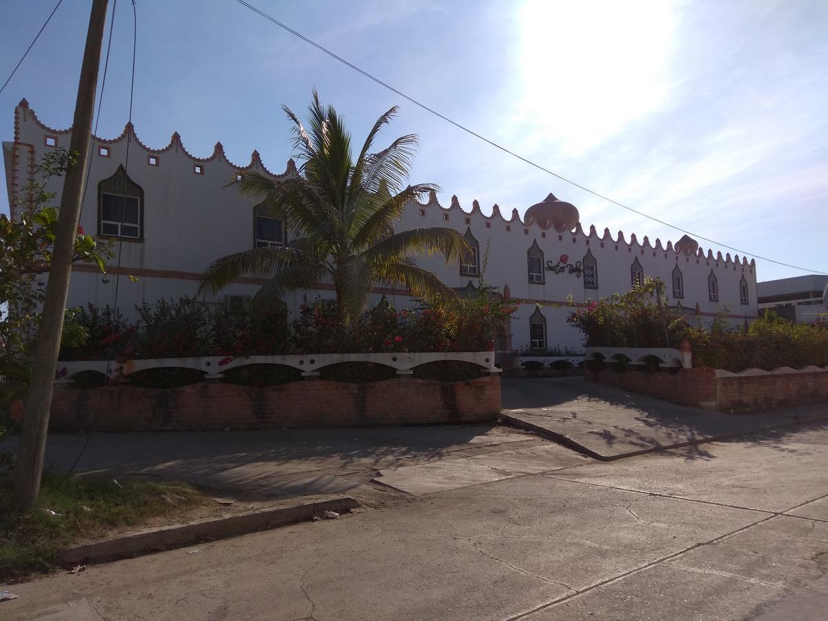 مانزانيلو Hotel Rubi المظهر الخارجي الصورة